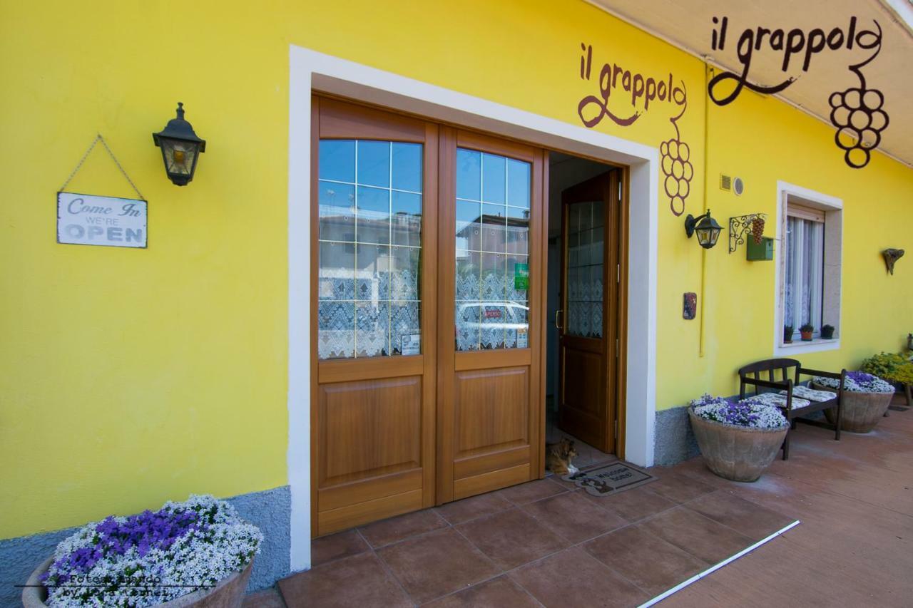 B&B Il Grappolo Foresteria Lombarda Sirmione Exterior foto